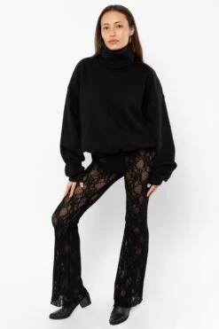 FNS300 - Floral Lace Flare Leggings 27 FNS300 - Floral Lace Flare Leggings -Builtd Store FNS302 Black12