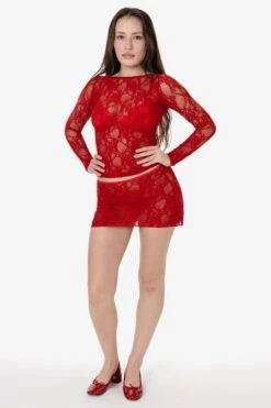 FNS344 - Floral Lace Long Sleeve Boatneck Top 11 FNS344 - Floral Lace Long Sleeve Boatneck Top -Builtd Store FNS344 MORELLO 2 9360fa42 49c1 4645 ad76 22bc3eeef133