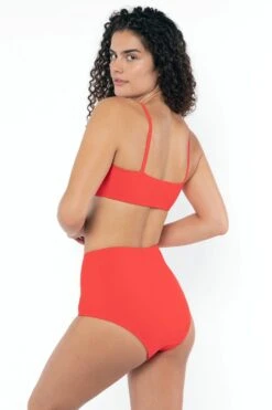 RRS075 - The Ribbed Minimalist Crop Swim Top -Builtd Store IMG 0061 02 f31d59d0 a218 4375 b6f6 0a8c4cf2768b