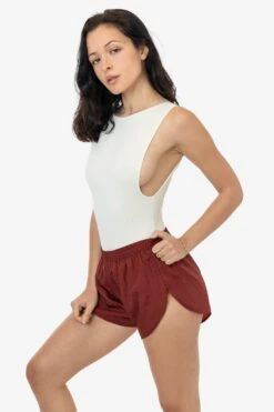 RNF304C - Crinkle Nylon Taffeta Short -Builtd Store RNF304C MAHOGANY 1