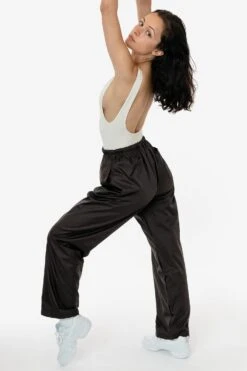 RNF405 Unisex - Nylon Taffeta Lined Track Pant 19 RNF405 Unisex - Nylon Taffeta Lined Track Pant -Builtd Store RNF405 LAUREN 7 s