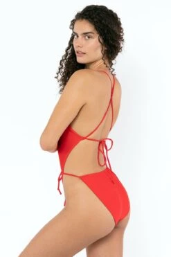 RNT109 - Vintage High Cut One Piece -Builtd Store RNT109 Lipstick 2